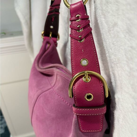 Vintage Coach Pink Suede Soho Bag - Picture 5 of 10